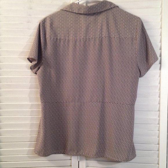 Silky Blouse Short Sleeved Peplum Button Down Career Tan Black Dana Buchman M - Picture 4 of 5